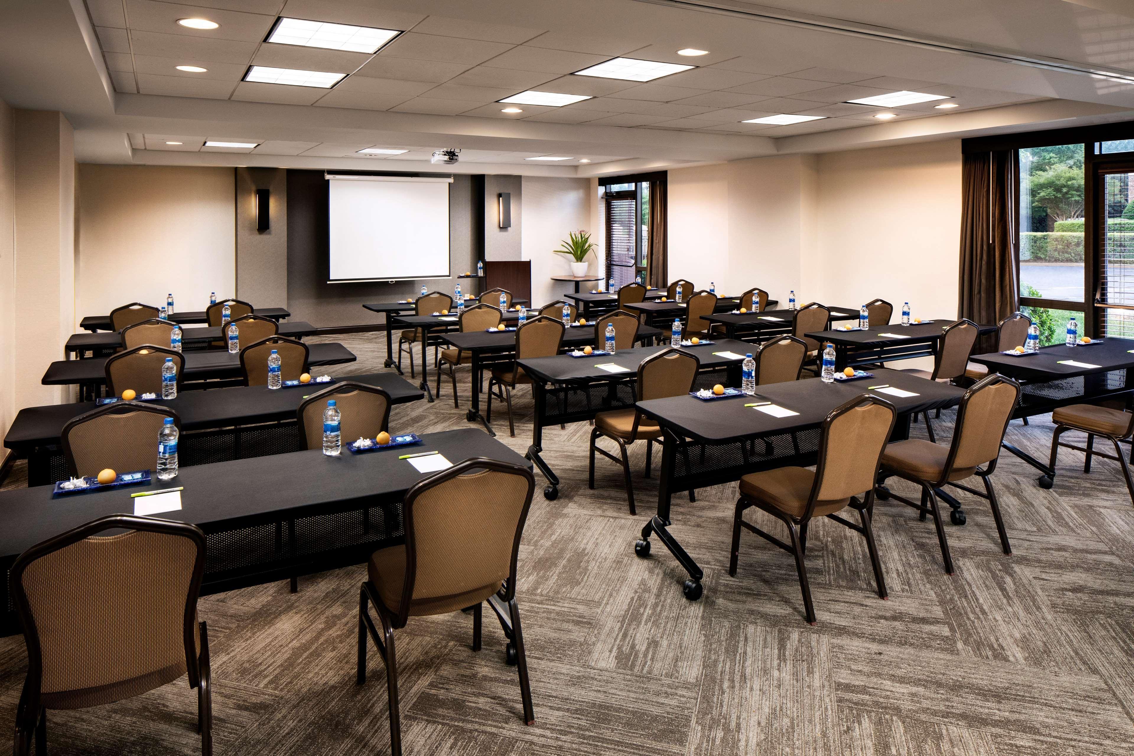 Hyatt Place Dallas Park Central Eksteriør billede