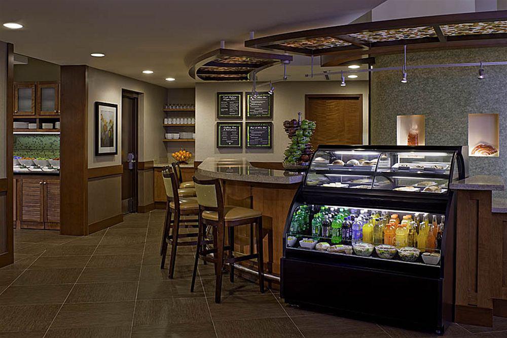 Hyatt Place Dallas Park Central Restaurant billede